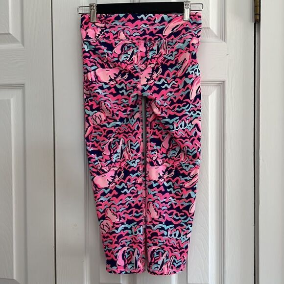 Lilly Pulitzer Lobstah Roll Cropped Leggings - Picture 4 of 10